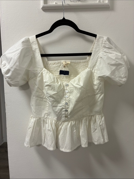 Lucky Brand Tops - Lucky Brand Puff Sleeve Smocked Peplum Top